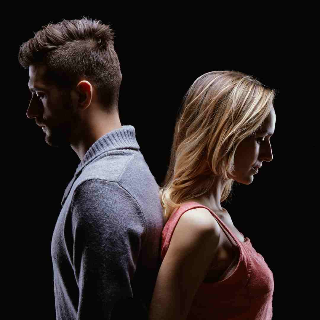 signs he is no longer interested in you