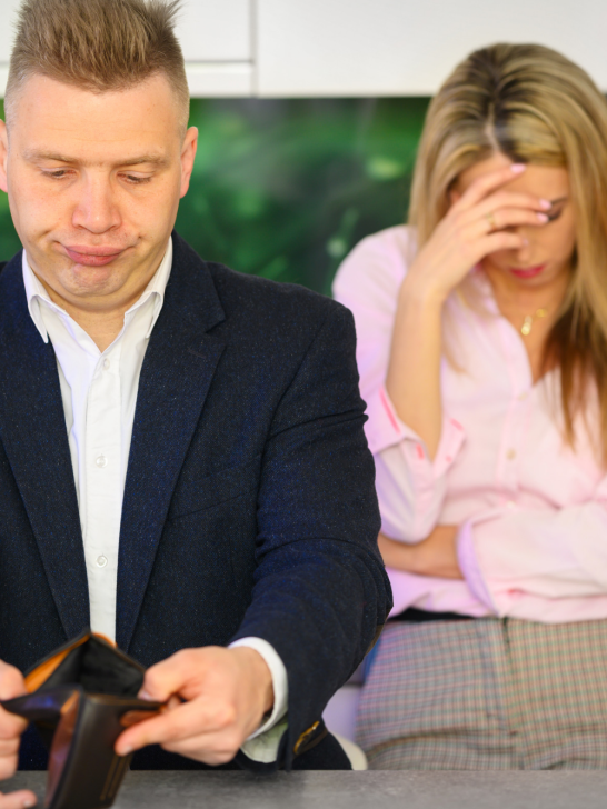Why Do I Attract Financially Unstable Guys? 9 Major Reasons