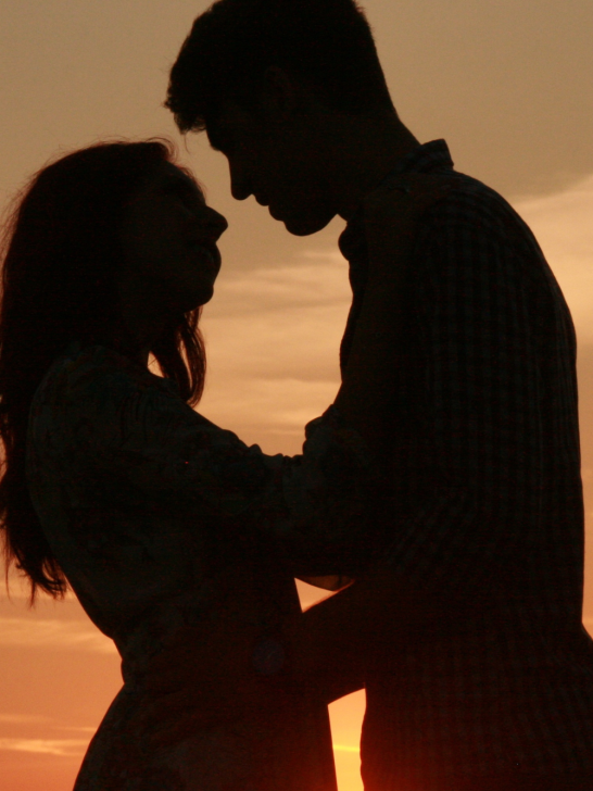 7 Qualities of The Kind Of Girl Guys Regret Losing