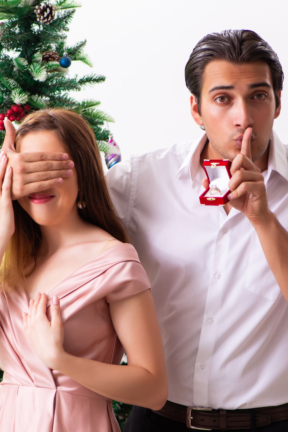 Alternatives To Getting Down on One Knee to Propose