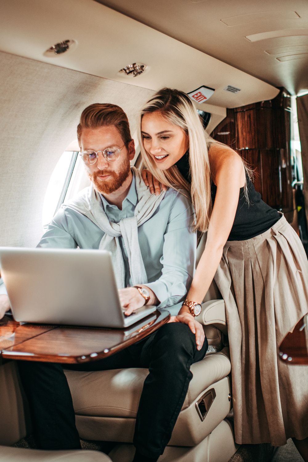 What Do Rich Guys Look for in a Woman
