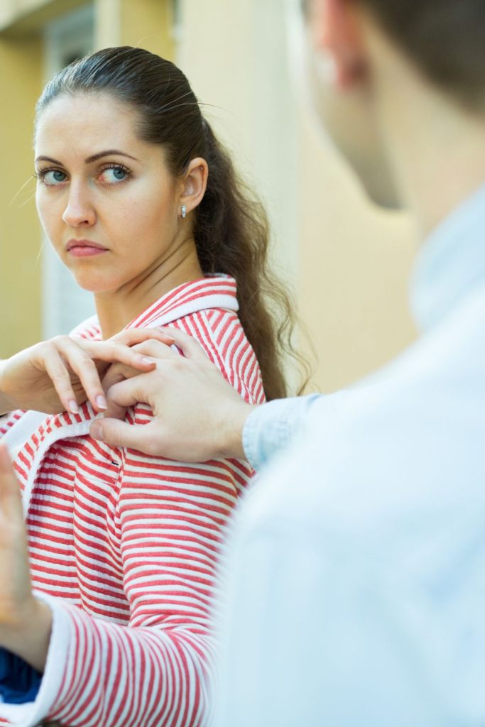 7 Things to Consider When a Married Woman Falls in Love with You