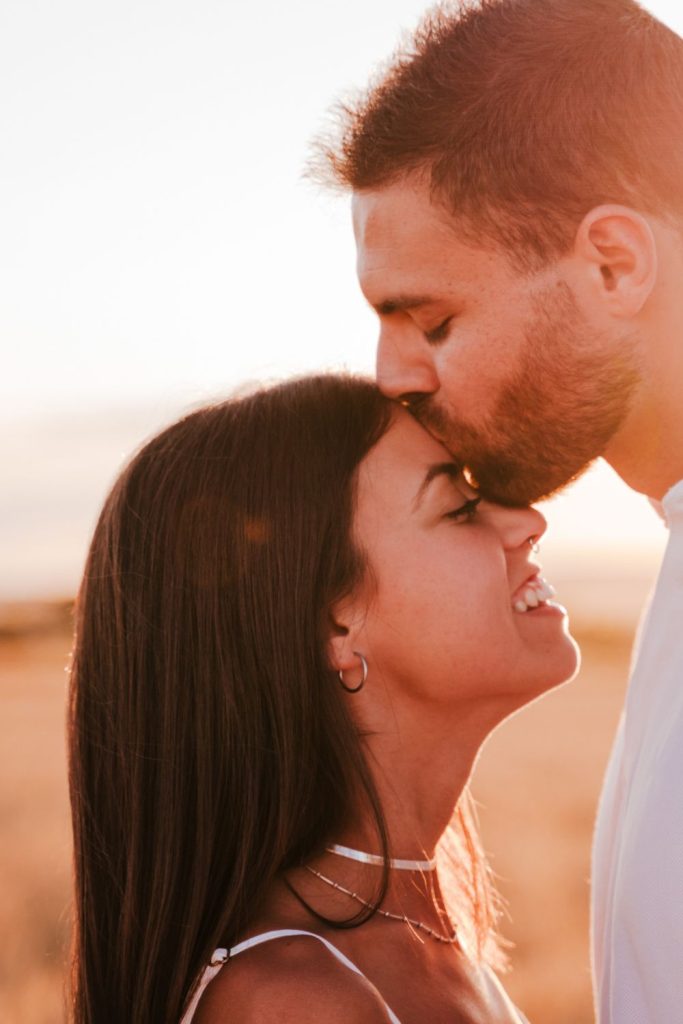 What Makes a Man Approach a Woman