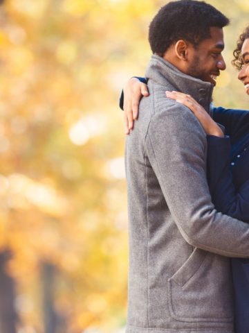 12 Convincing Signs He Will Never Stop Loving You