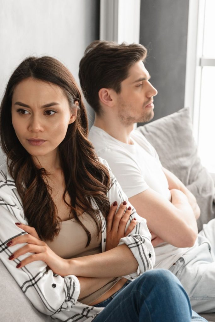 A wise woman will never marry a man who does these 6 things