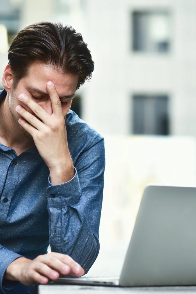 Signs of a Financially Irresponsible Husband