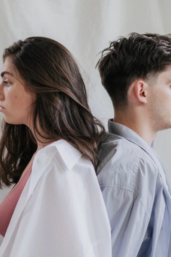 Signs a Woman Is Bored in Her Marriage