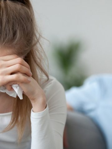 11 Heartbreaking Signs Your Husband Doesn’t Care About Your Feelings