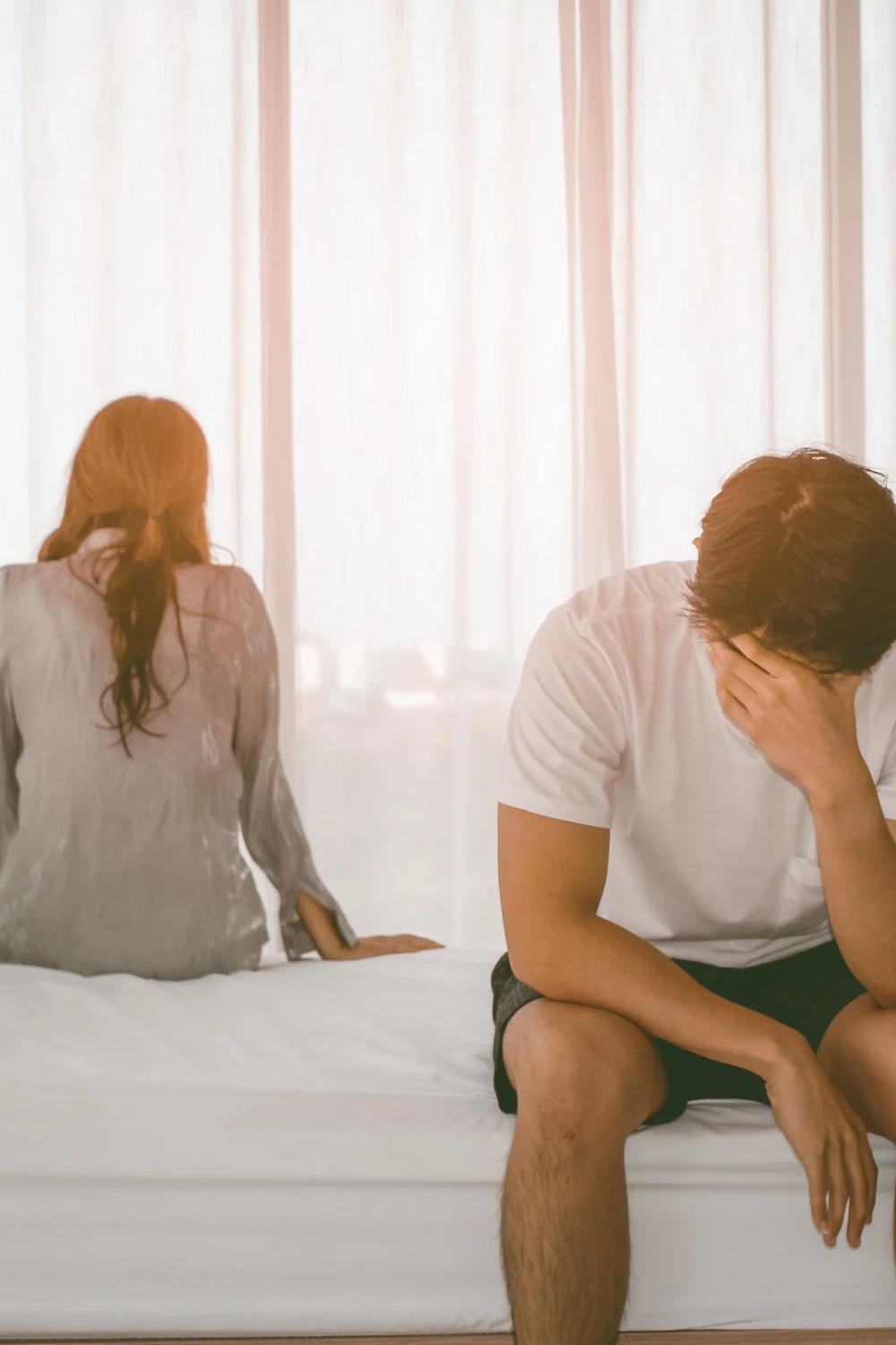 Wives Who Secretly Hate Their Husbands Exhibit These Signs
