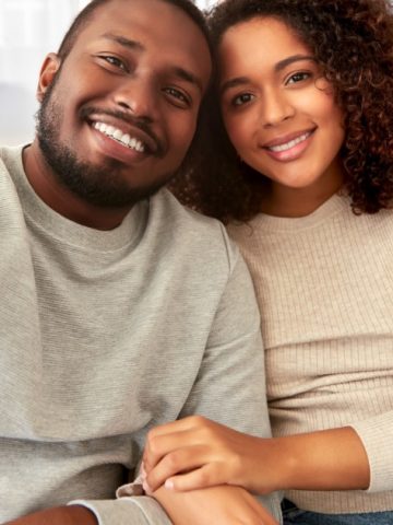 Men Who Can’t Stop Thinking About Their Wives Have Wives Who Do These 10 Things