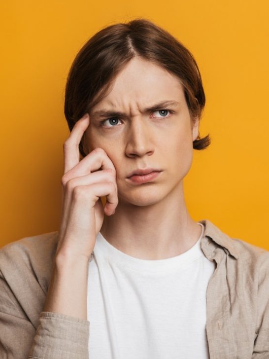 Emotional Affairs Vs Physical Affairs: Which Hurts More?– 3 Perspectives To Consider