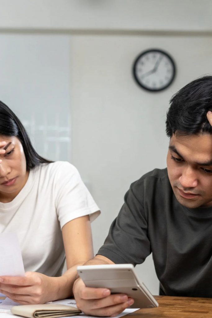 Conversations Every Wife Must Have With Her Husband Before It's Too Late