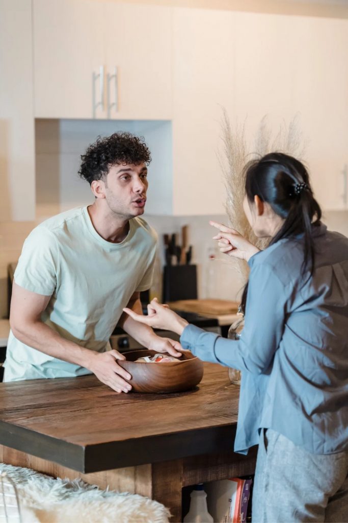 When A Man Stops Loving His Wife, These 8 Things Happen