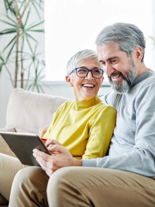 Women Whose Husbands Can’t Live Without Them Do These 9 Things
