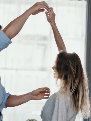 Men Who Truly Value Their Wives Have Wives Who Do These 7 Things