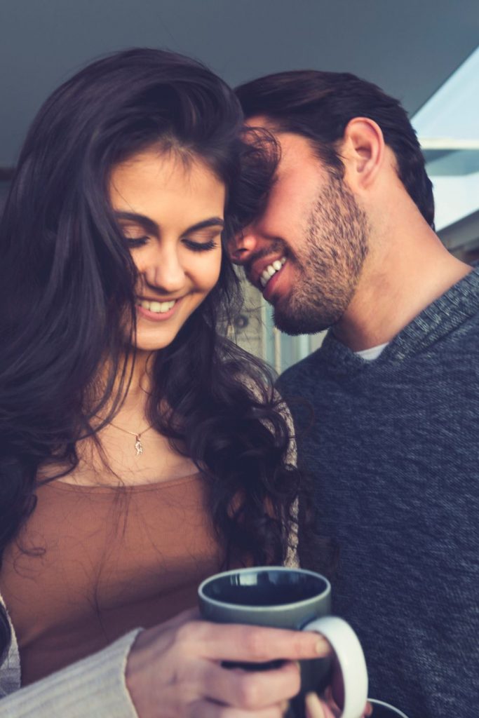 Signs He Is Pretending To Love You