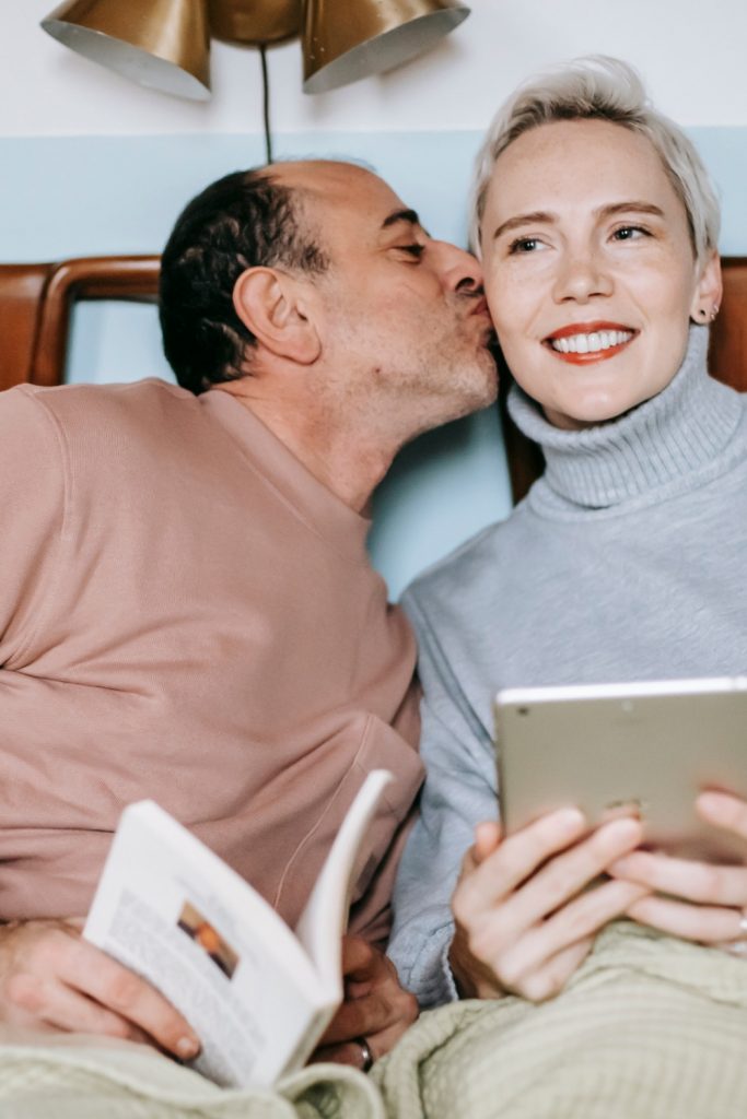Habits of Women Whose Husbands Are Crazy About Them