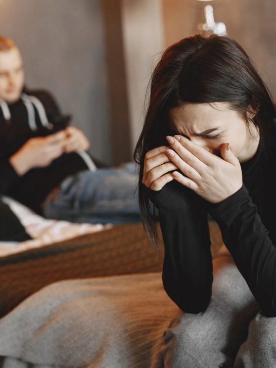 9 Signs He Is Micro-Cheating On You