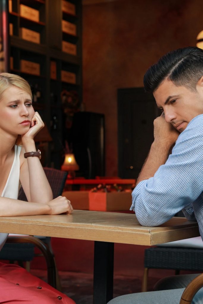 Signs You Are In a Loveless Relationship