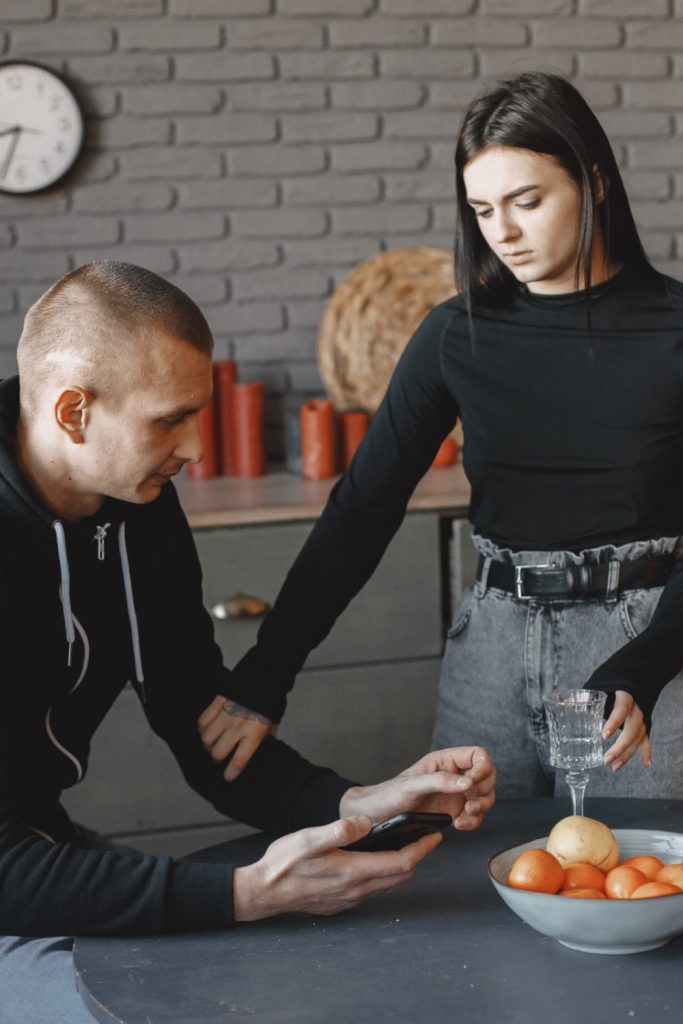 Reasons Men Avoid Women Who Like Them Too Much
