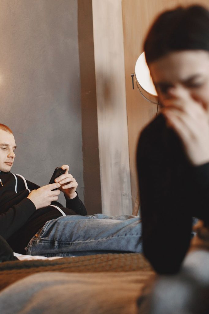 Signs Your Husband is Secretly Punishing You Emotionally