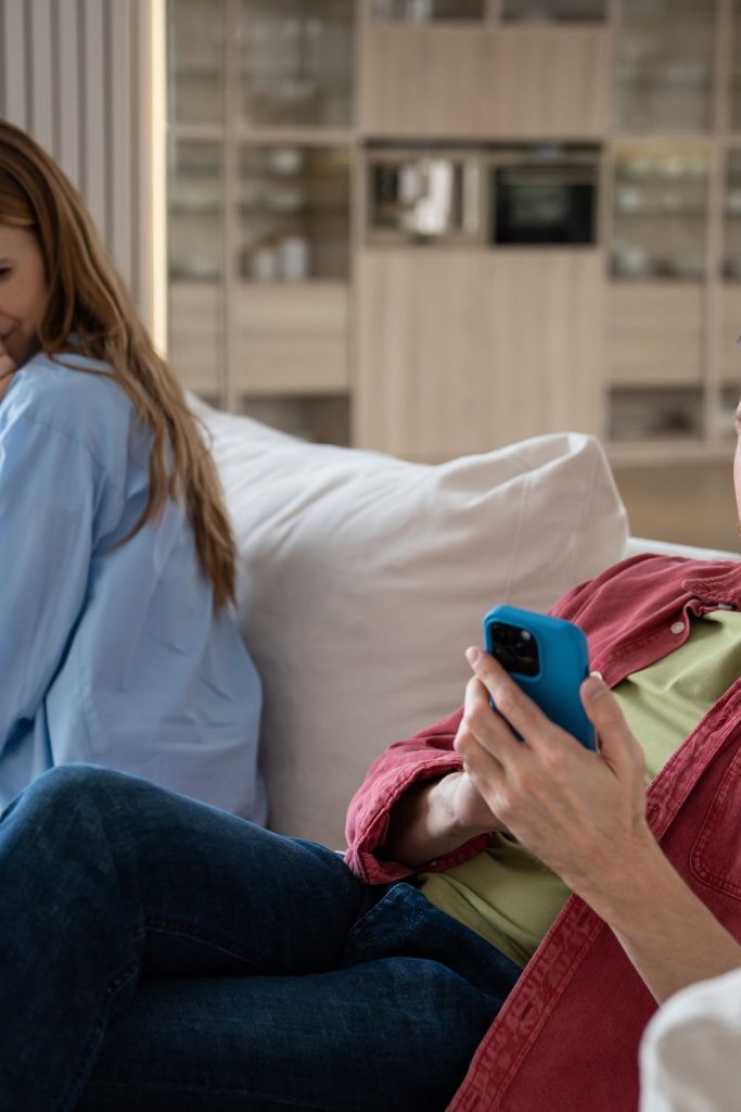 Signs Your Husband is Secretly Punishing You Emotionally