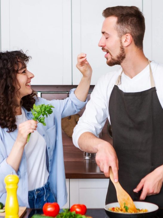 7 Things A Good Husband Will Never Let You Ask Him