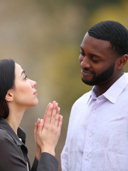 8 Things That Happen When You Beg A Man To Love You