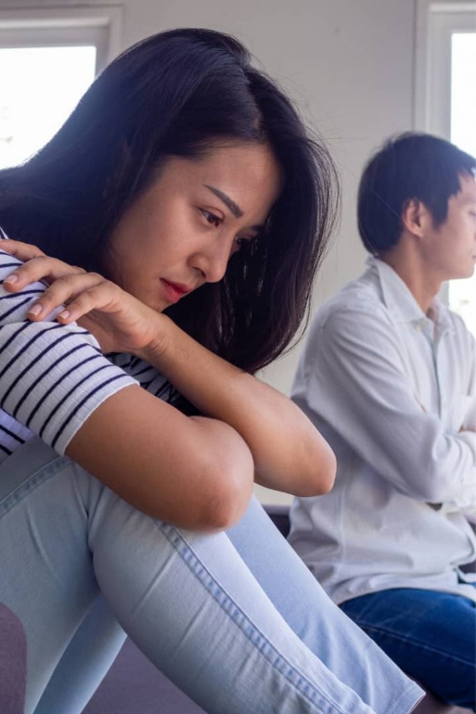 You Think You Love Him, But You&rsquo;re Trauma-Bonded