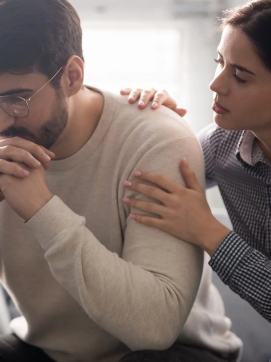 9 Signs Your Husband Is Incapable of Loving You