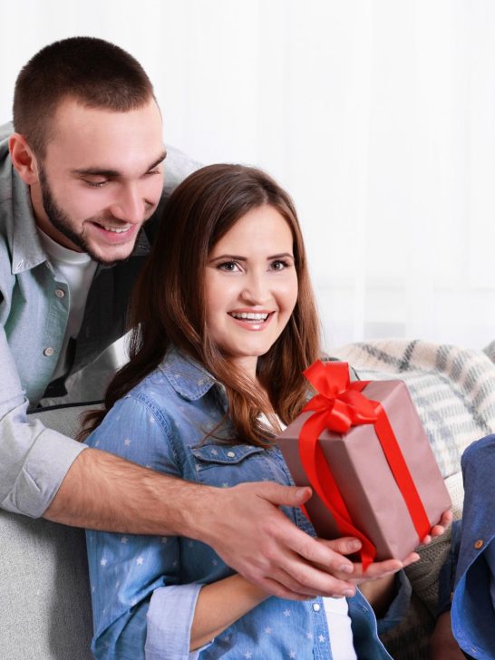 Men Who Genuinely Admire Their Wives Have Wives Who Do These 7 Things